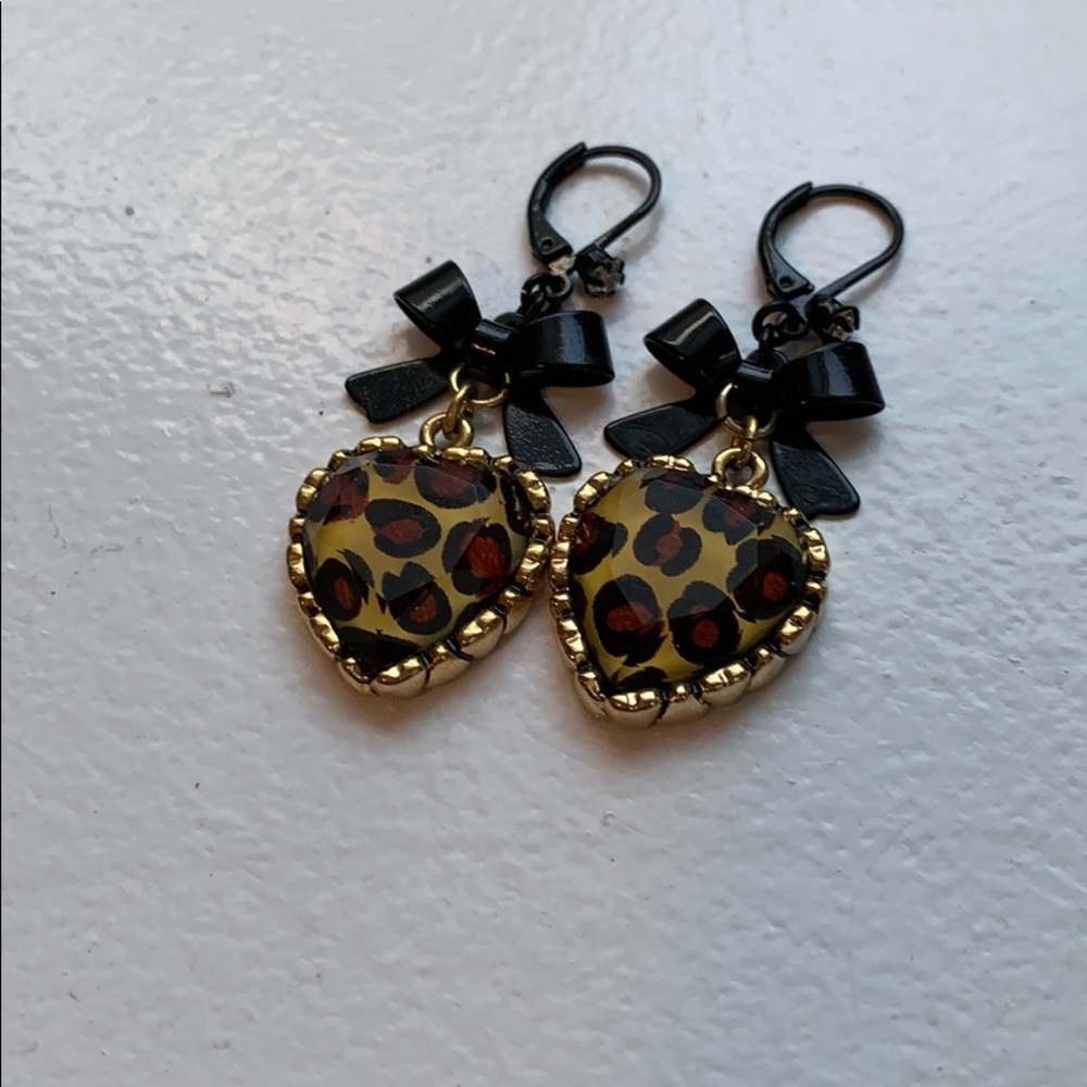 Betsey Johnson Leopard earrings